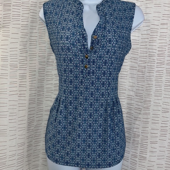 Westport Tops - Navy patterned sleeveless top